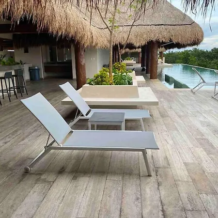 Gorgeous Rooftop Pool - Jungle Views- 2 Free Bikes *