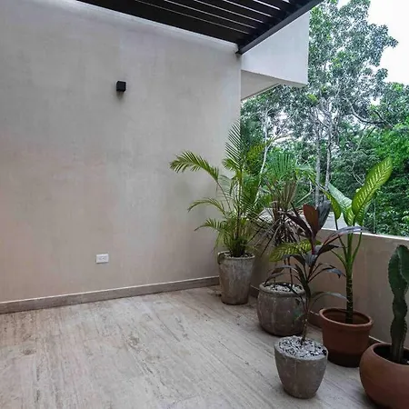 Apartment Gorgeous Rooftop Pool - Jungle Views- 2 Free Bikes