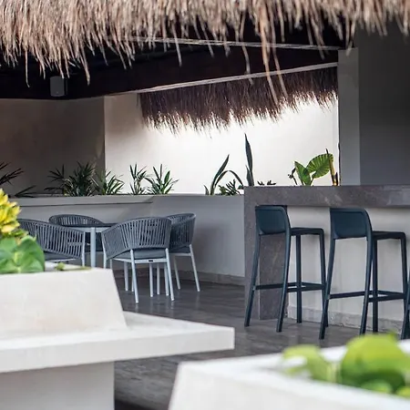 Apartment Gorgeous Rooftop Pool - Jungle Views- 2 Free Bikes Tulum