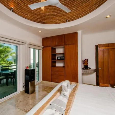 6 Bedroom Tulum, Quintana Roo Villa