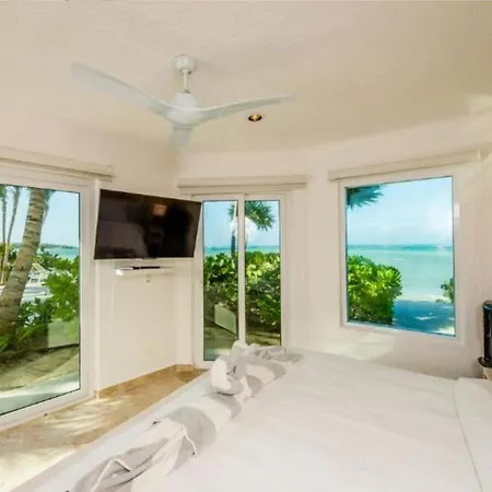 6 Bedroom Tulum, Quintana Roo * Tulum