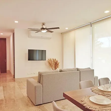 Omara 305 Classy&comfortable 2br, Aldea Zama, 200mb Wifi * Tulum