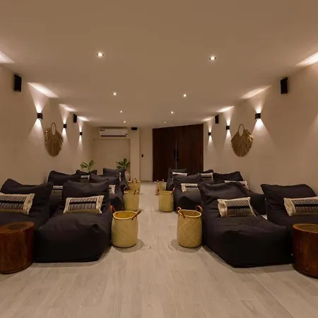 Hotel Jade *