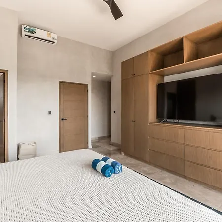 Tankah, Beachfront, Villa