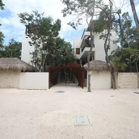 Apartment Luxury Penthouse W/private Pool Amartulum *
