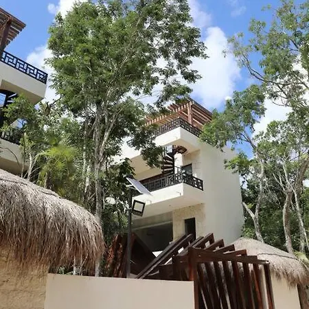 Luxury Penthouse W/private Pool Amartulum Apartment *