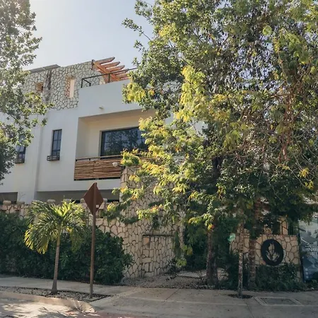 The Lund Villa