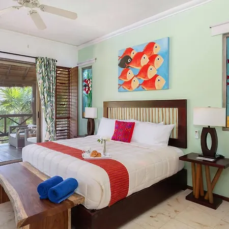 Beachfront Fully Staffed In Luxury Soliman Bay * Tulum