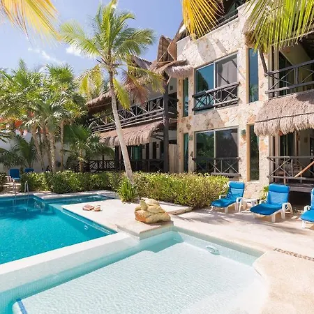 Beachfront Fully Staffed In Luxury Soliman Bay Villa Tulum