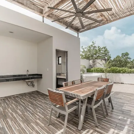 Villaggio With Rooftop Terrace And Hot Tub *