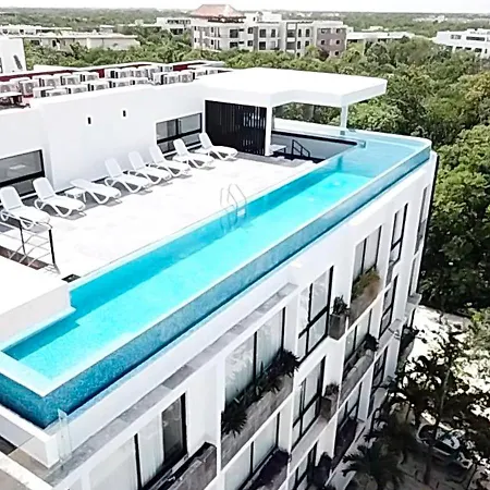 Roof Pool Gym And King Bed In Zama Katia Apartment