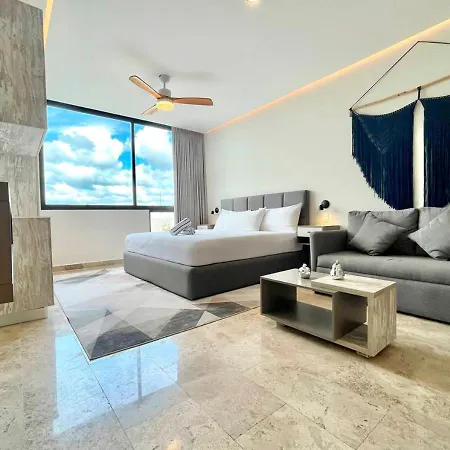 Roof Pool Gym And King Bed In Zama Katia Apartment *