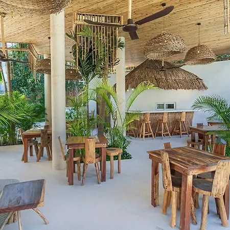 Encantador Estudio Con Alberca Privada En Apartment *