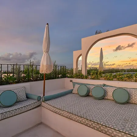 Apartment Exclusive Penthouse In Tulum, Priv. Terrace, Plunge Pool, Rooftop Pool, Lounge And Amenities *