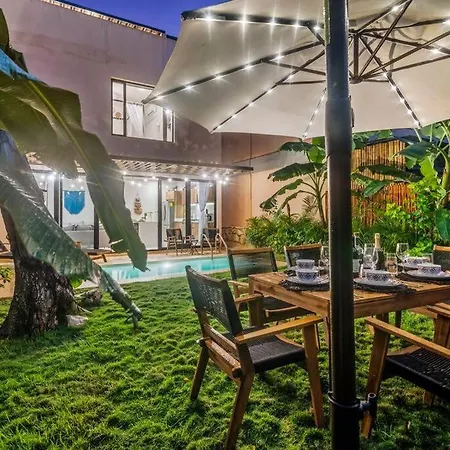 Casa Ohana~3br W/ Private Pool & Rooftop Jacuzzi, Wifi, Gym, & 5 Km To Villa *
