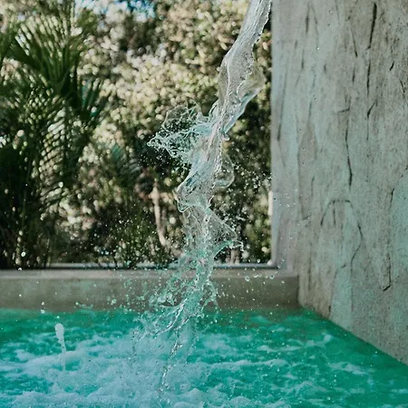 240m2 - 16 Persons - 6 - 2 Swimming Pool - 3 Jacuzzis * Tulum