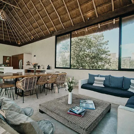 240m2 - 16 Persons - 6 - 2 Swimming Pool - 3 Jacuzzis Villa *