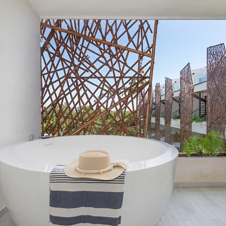 Hotel Jade