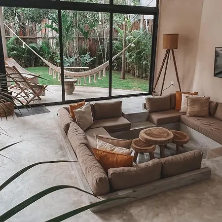 Adjoining Bo-ho With 2 Pools & Concierge Tulum