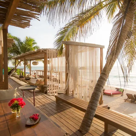 Hotel Amansala