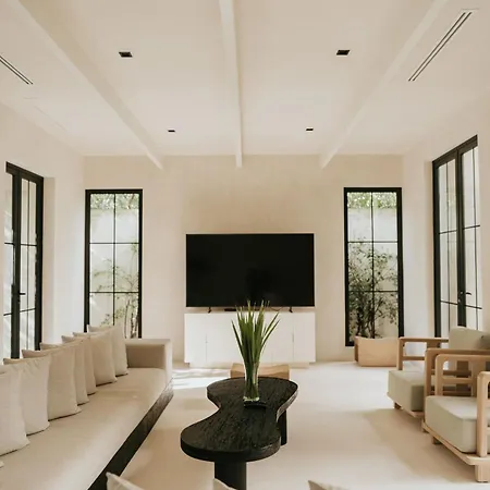 Villa Virginia Rooftop Oasis Retreat