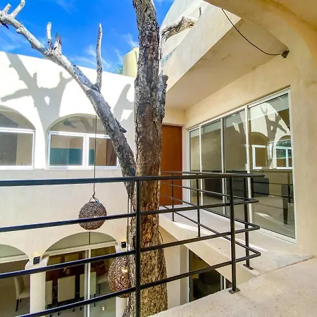 Mediterranean 4br With Pool For Family And Friends
