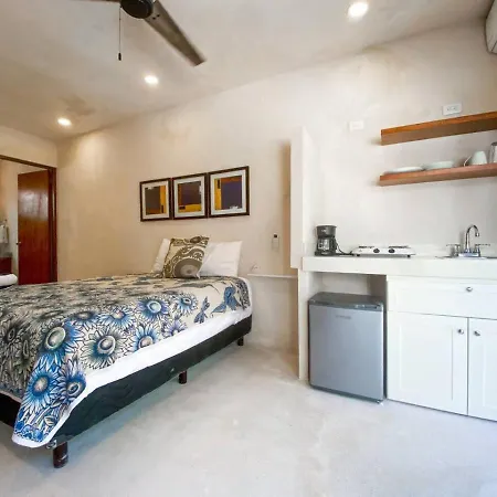 Mediterranean 4br With Pool For Family And Friends