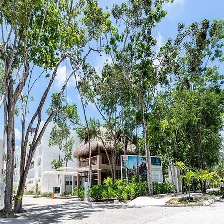 Upscale Aldea Zama Getaway ~ Terrace ~ Pool ~ Gym Tulum