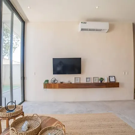 Apartment Soko Jungle Vibes 2bdr Private Pool Walking 2 Rest *