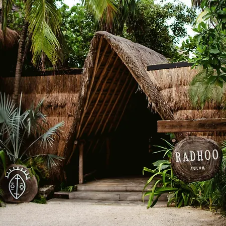 Hotel Radhoo (adults Only)