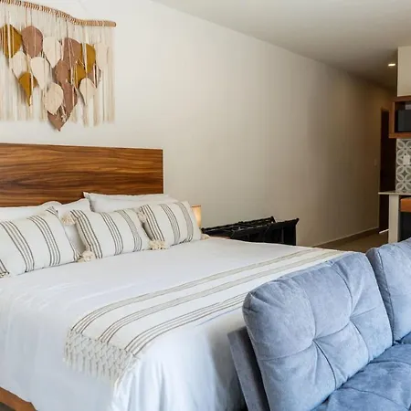 Apartment Boho Swim-up With Priv Pool, Terrace , Gym And Bar