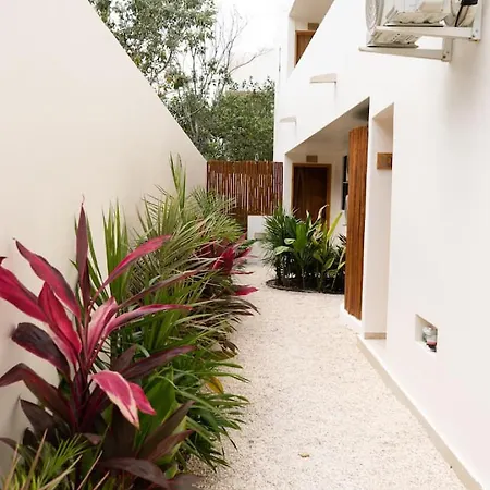 Boho Swim-up With Priv Pool, Terrace , Gym And Bar Apartment