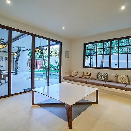Exotic For 10 People With Cenote-style Pool * Tulum
