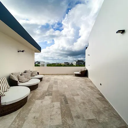 Boho Swim-up With Priv Pool, Terrace , Gym And Bar Apartment *