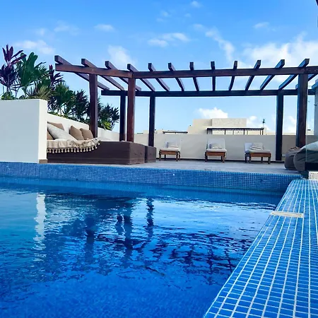 Apartment Boho Swim-up With Priv Pool, Terrace , Gym And Bar *