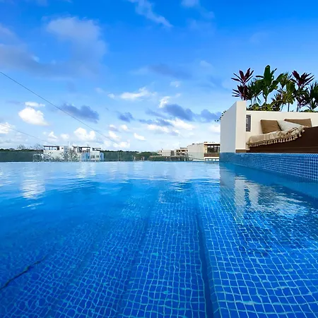 Boho Swim-up With Priv Pool, Terrace , Gym And Bar *