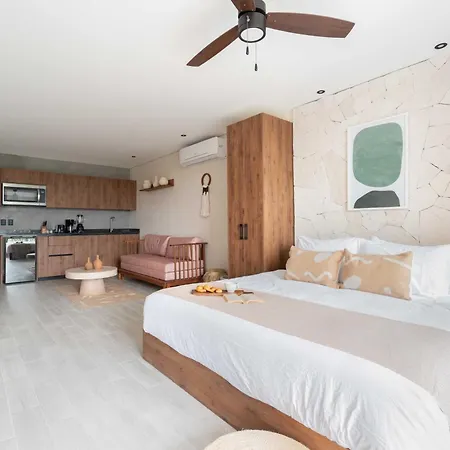 Hotel Jade