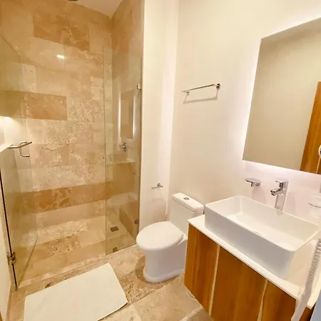 Oscar Wilde - Ph With Private Rooftop And Plunge Pool & Gym & Club Access *