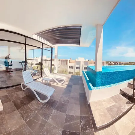 Oscar Wilde - Ph With Private Rooftop And Plunge Pool & Gym & Club Access Apartment