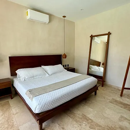 Villa Casa Laak, Luxury Villa, 5 Bedroom 7 Bt, Heated Pool *