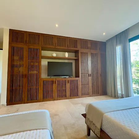 Casa Laak, Luxury Villa, 5 Bedroom 7 Bt, Heated Pool * Tulum