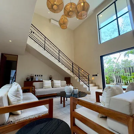 Casa Laak, Luxury Villa, 5 Bedroom 7 Bt, Heated Pool Villa