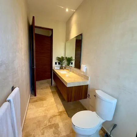 Casa Laak, Luxury Villa, 5 Bedroom 7 Bt, Heated Pool Villa Tulum