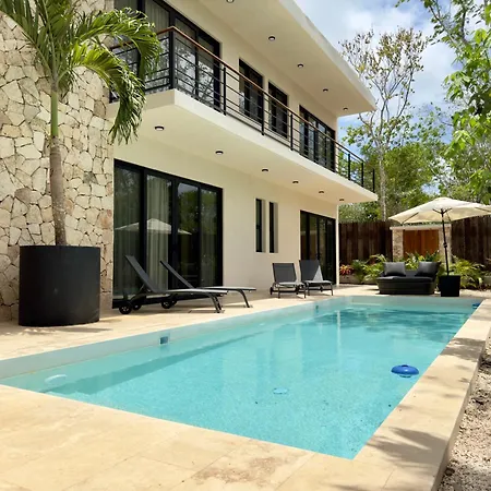 Casa Laak, Luxury Villa, 5 Bedroom 7 Bt, Heated Pool Villa Tulum
