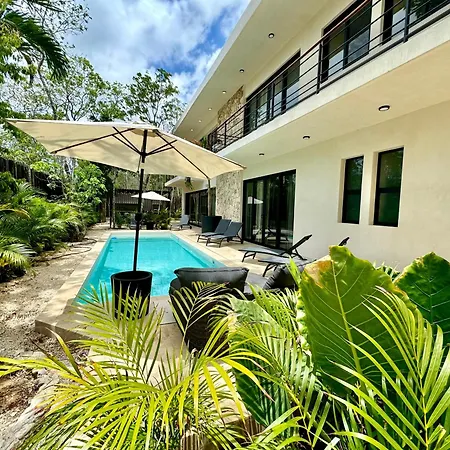 Casa Laak, Luxury Villa, 5 Bedroom 7 Bt, Heated Pool Villa