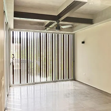 6 Minutos Playa Estudio En Veleta 4 Personas *
