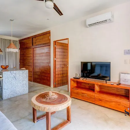 Holiday home Boho-chic With Private Plunge Pool And Smart Tvs