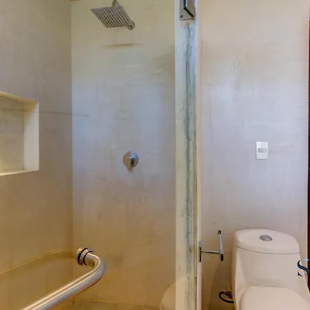 Boho-chic With Private Plunge Pool And Smart Tvs *