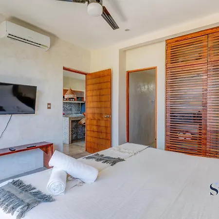 Boho-chic With Private Plunge Pool And Smart Tvs
