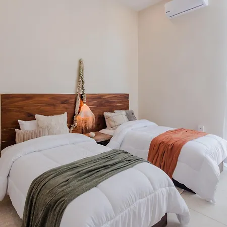 Apartamento Tanah Manor